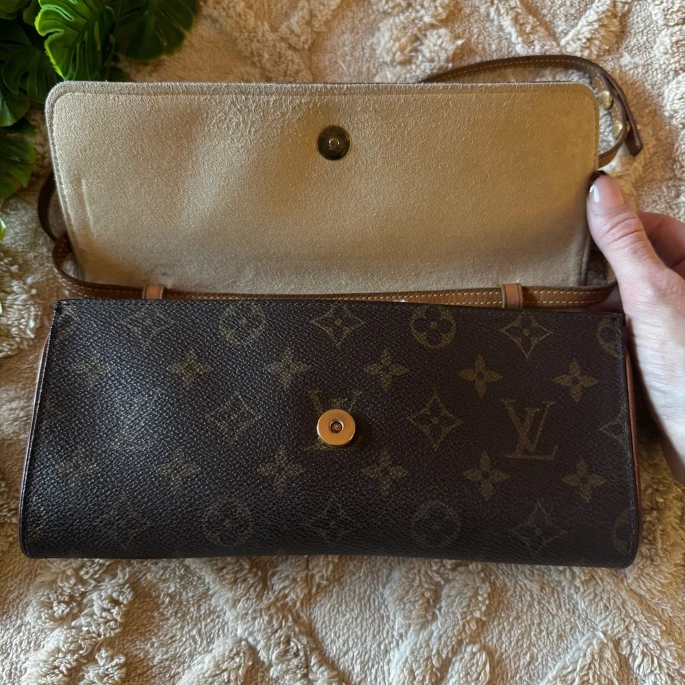 Louis Vuitton Twin GM Monogram Crossbody Vintage Long Flap Pochette Authentic - Picture 2 of 16